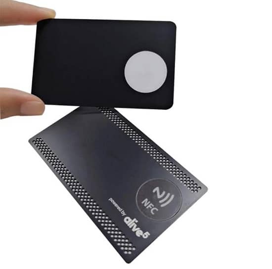 <strong> Customized  Black/Silver/ Gold Brushed NFC Metal Business Card</strong>