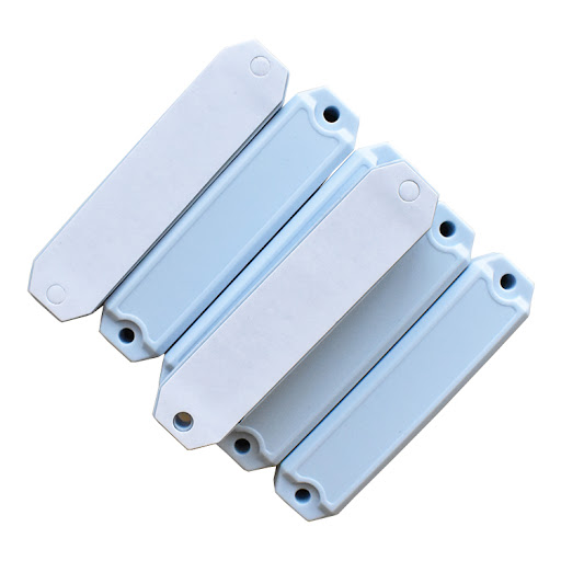 <i><strong>Anti-collision Long Range ABS UHF RFID Anti Metal Tag for Industrial Equipment</strong></i>